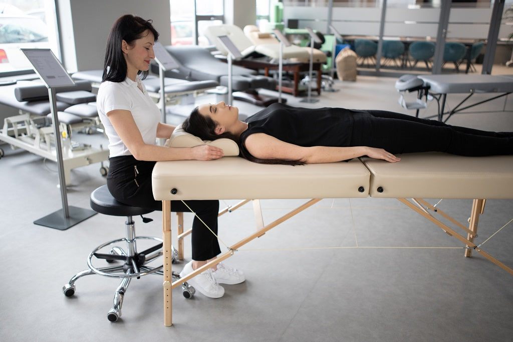 Welche Massageliege ist der richtige für den Beginn als Masseur? Habys GmbH