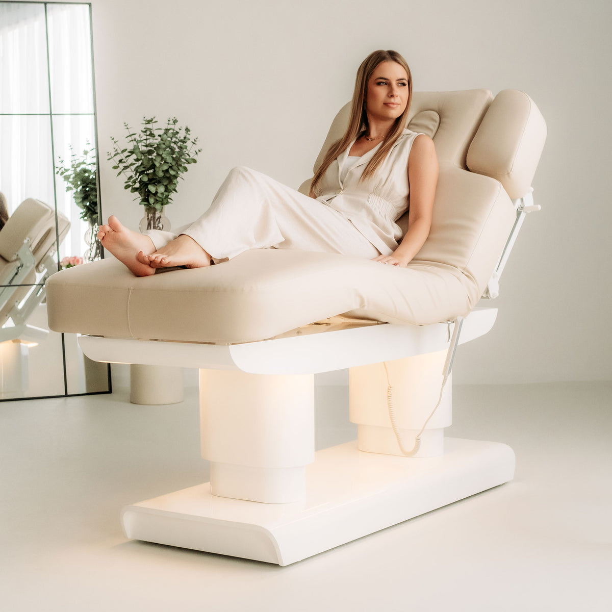 Melia – elektrische SPA-Liege mit Heizung und 4 Motoren | Habys