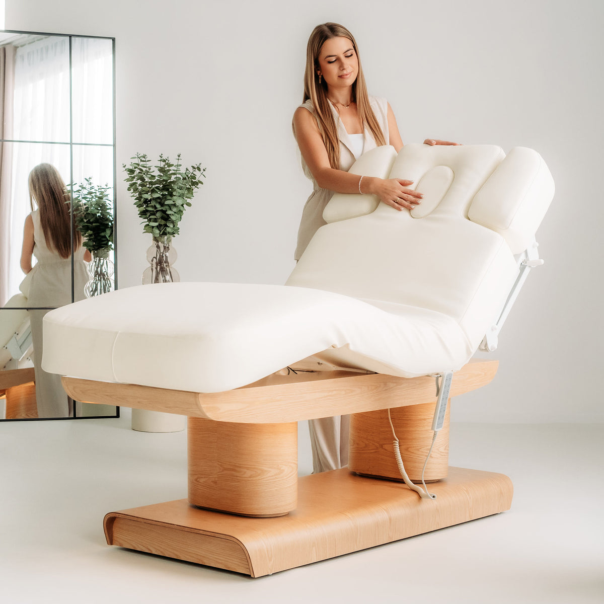 Melia – elektrische SPA-Liege mit Heizung und 4 Motoren | Habys
