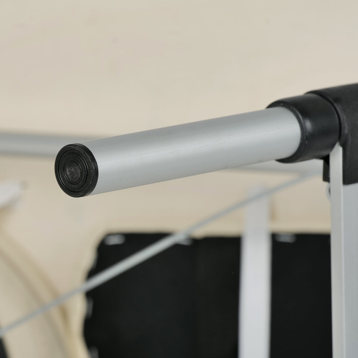 Kosmetikliege Klappbar Estetic 65cm | Massageliege
