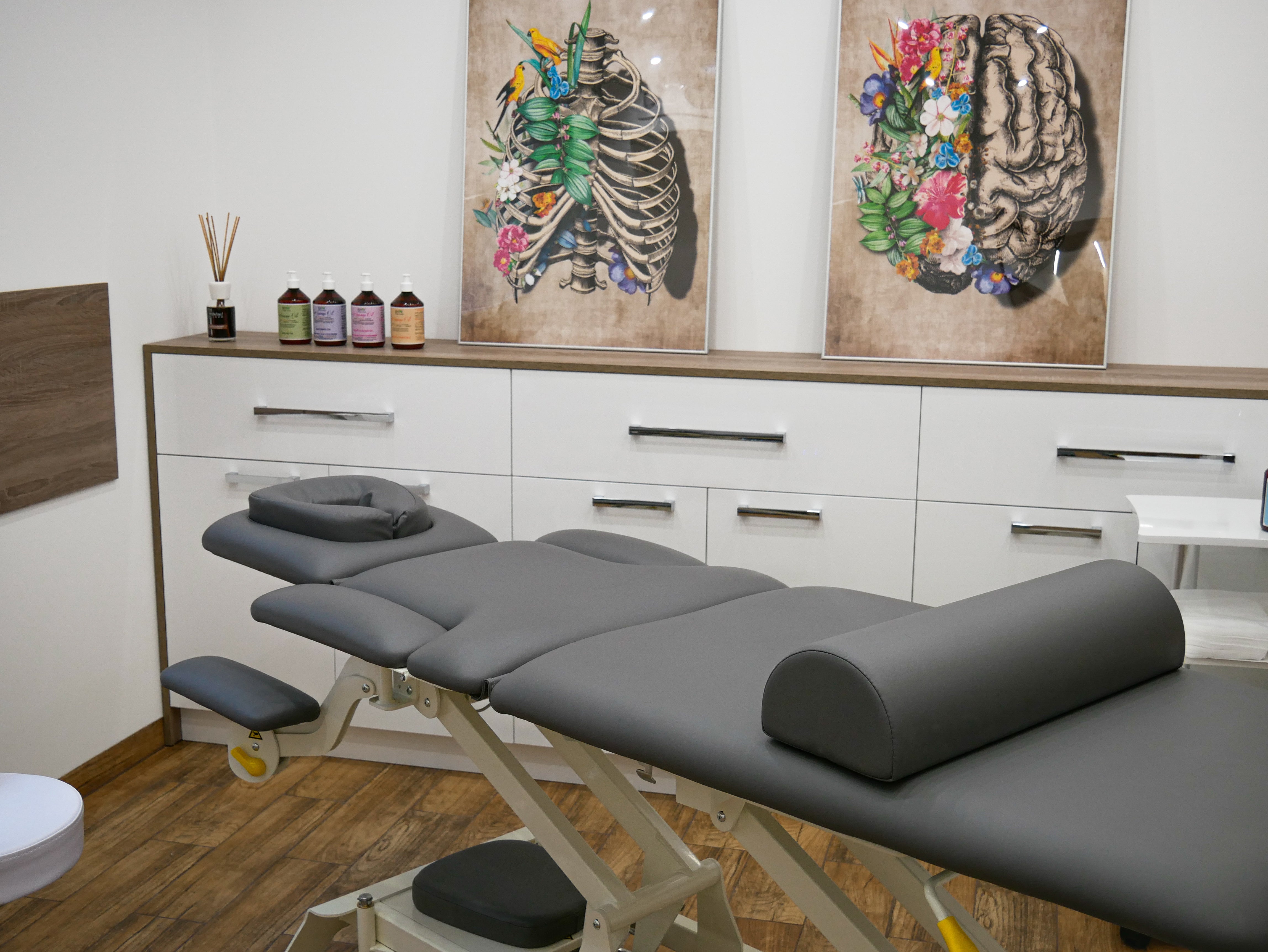 Shiva Stabile Massage- & Behandlungsliege Aus Stahl – Stationär, Bis 240 Kg Belastbar, Für Salon Und Praxis