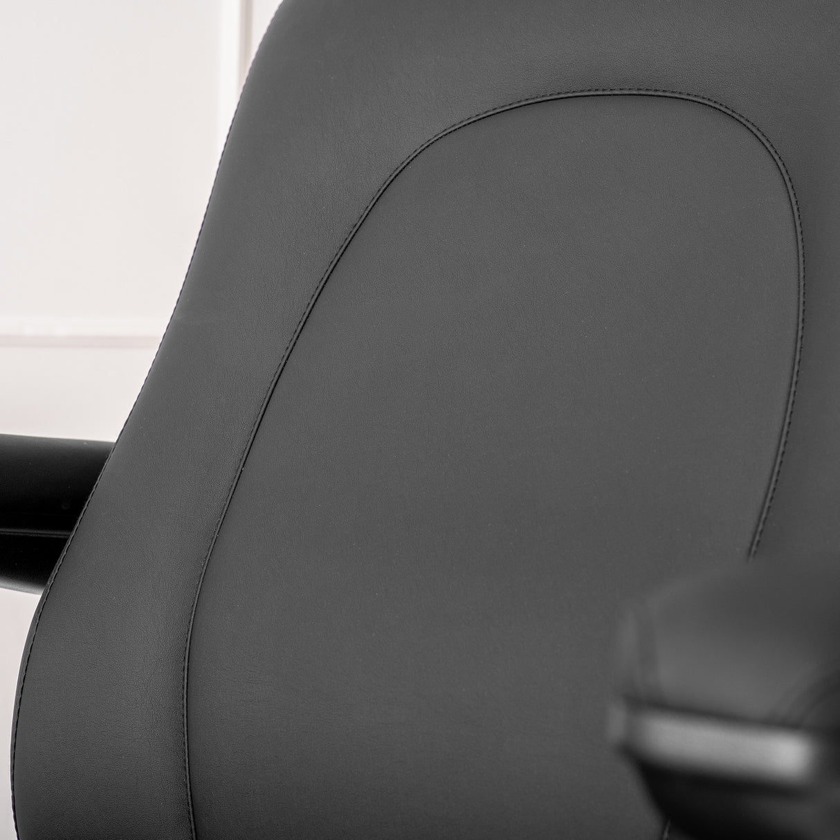 Kosmetikliege Elektrisch Sorina PRO 5 | Kosmetiksessel mit elektrischer Verstellung | Wiegefunktion | 3 Jahre Garantie