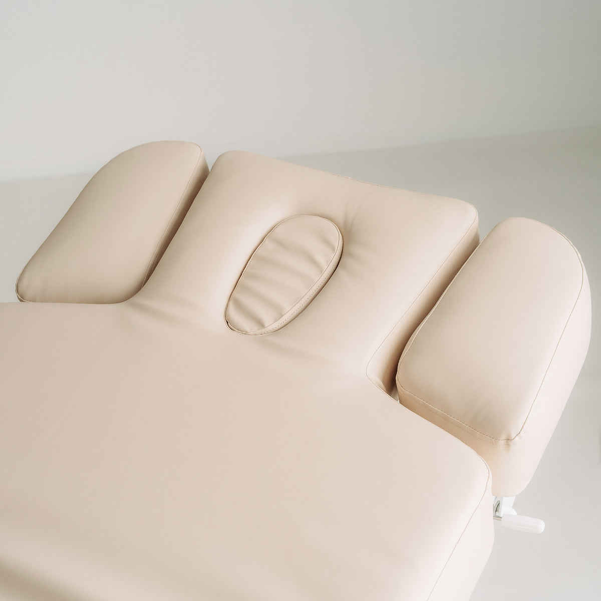 Melia  – elektrische SPA-Liege mit Heizung und 4 Motoren | Habys