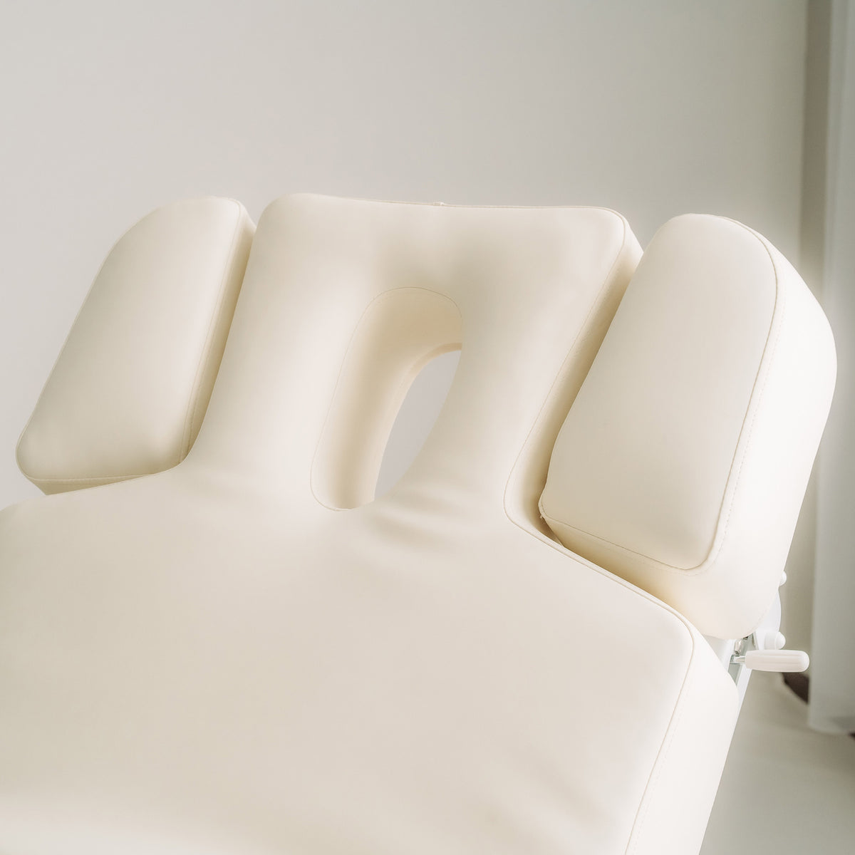 Melia  – elektrische SPA-Liege mit Heizung und 4 Motoren | Habys