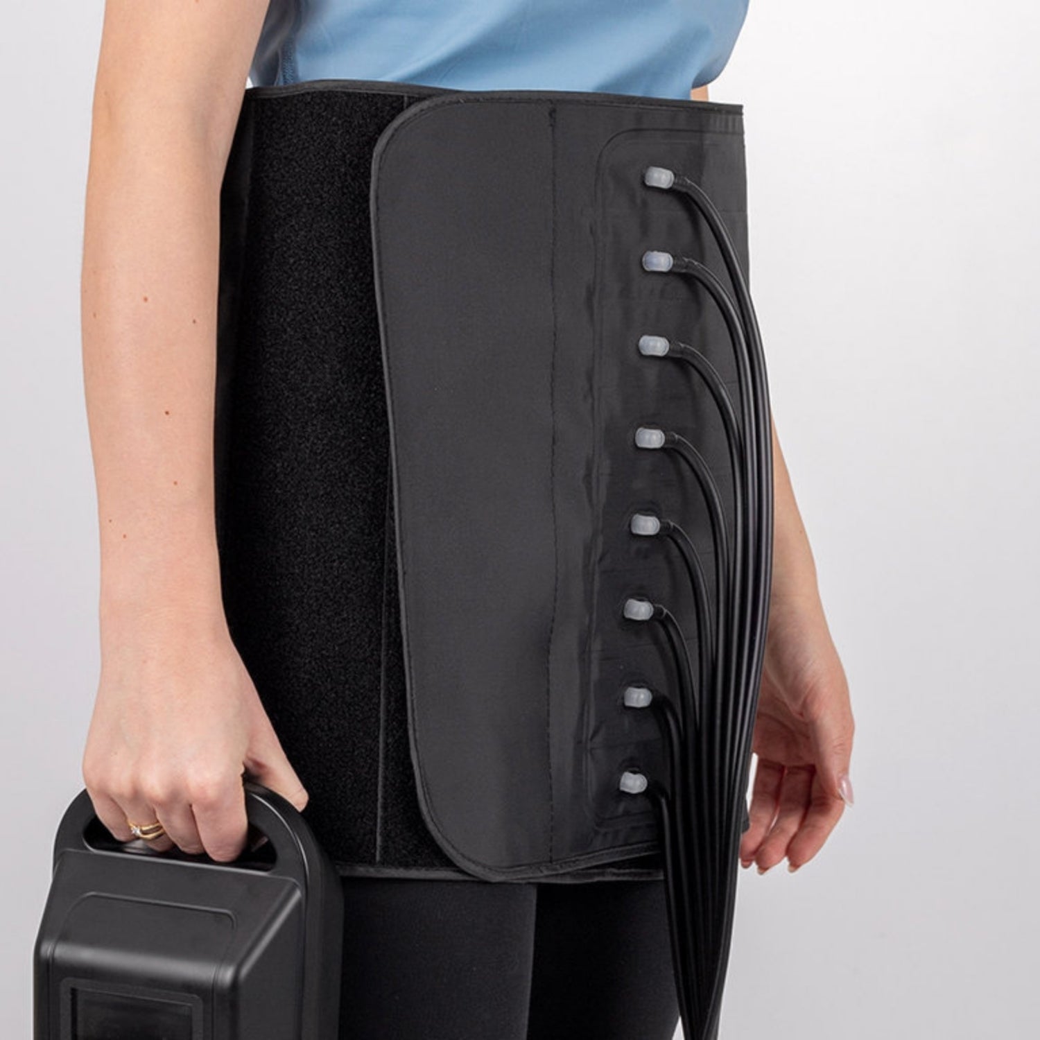 Habys Manschette für die Lymphdrainage | an Hüfte und Bauch | Universalgröße Luftschläuche | 8-Kammer-System