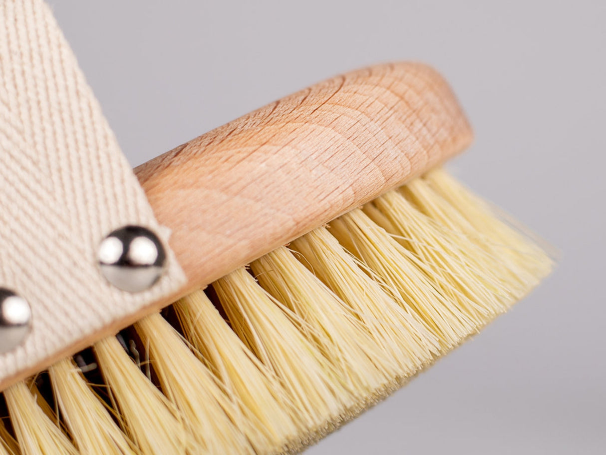 Massagebürste für die Trockenmassage | Tampico-Borsten | Trockenbürste hart