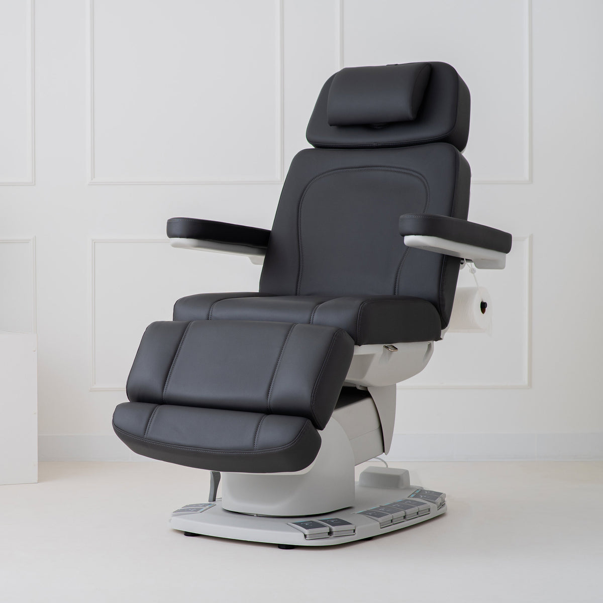 Habys Elektrische Premium-Kosmetikliege Evia Pro | 4 Motoren, 45°-Rotation | 3 Jahre Garantie